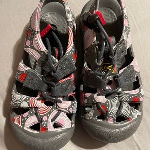 SOLD ON MARKETPLACE Keen Toddler Sandals Size 6c